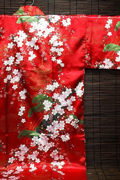 画像2: 日本着物　【五重塔  桜・松 赤】　 Japanese Kimono (Pagoda,Cherry Blossom and Pine,Red)
