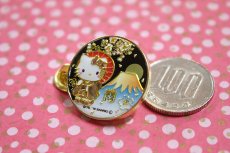 画像1: ハローキティピンバッジ　『富士山』　PINS - Hello Kitty - (1)