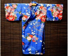 画像1: 子供用着物【毬と牡丹　青】　 Children`s Kimono (Traditional Japanese Ball and Peony,Pink) (1)