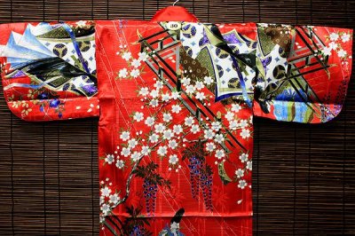画像1: 子供用着物【十二単】　 Children`s Kimono (Traditional Japanese 12-layer kimono)
