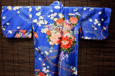 画像1: 子供用着物【毬と牡丹　青】　 Children`s Kimono (Traditional Japanese Ball and Peony,Pink)